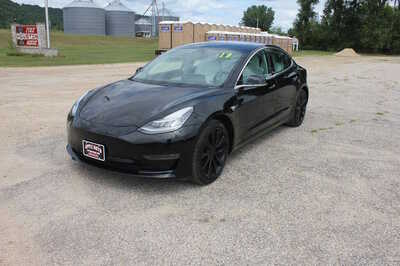 2019 Tesla Model 3, $19964. Photo 1