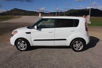 2010 Kia Soul, $3499. Photo 8