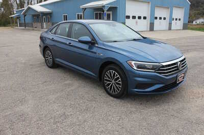 2019 Volkswagen Jetta, $12999. Photo 3