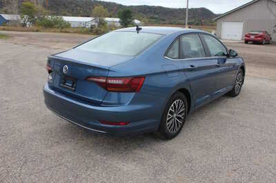 2019 Volkswagen Jetta, $12999. Photo 5