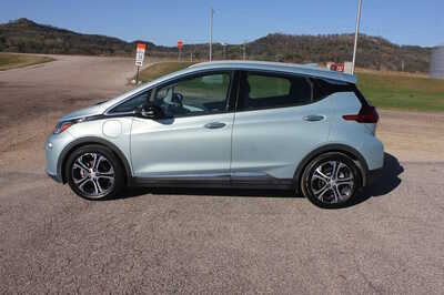 2019 Chevrolet Bolt EV, $14999. Photo 8