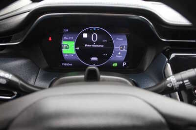 2022 Chevrolet Bolt EUV, $15999. Photo 11