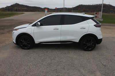 2022 Chevrolet Bolt EUV, $15999. Photo 8