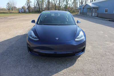 2018 Tesla Model 3, $18999. Photo 2