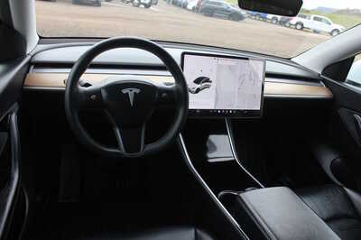 2020 Tesla Model Y, $19999. Photo 9