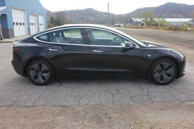 2018 Tesla Model 3, $18499. Photo 4