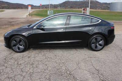 2018 Tesla Model 3, $18499. Photo 8
