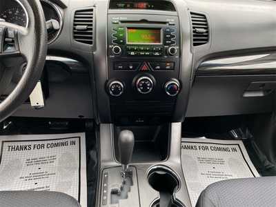 2012 Kia Sorento, $7500. Photo 11