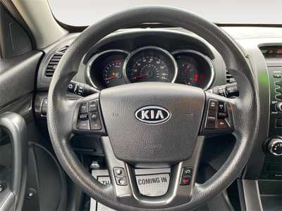 2012 Kia Sorento, $7500. Photo 12