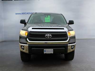 2014 Toyota Tundra Crew Cab, $25000. Photo 8