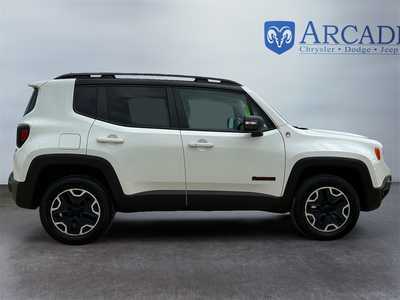 2015 Jeep Renegade, $11900. Photo 6