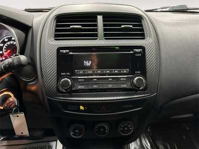 2015 Mitsubishi Outlander, $8889. Photo 11