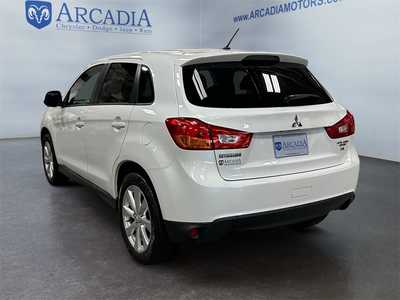 2015 Mitsubishi Outlander, $8889. Photo 3