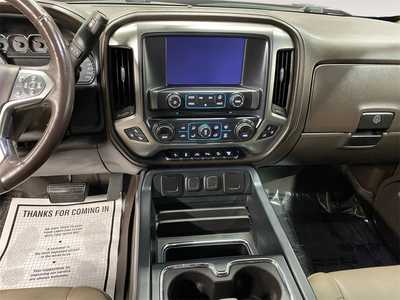 2017 Chevrolet 3500 Crew Cab, $42315. Photo 11