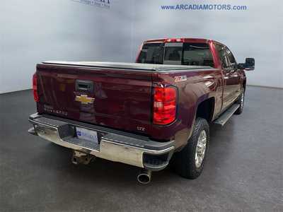 2017 Chevrolet 3500 Crew Cab, $42315. Photo 5