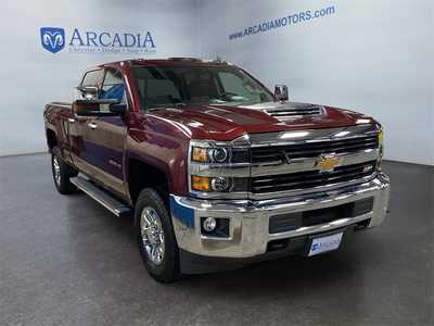 2017 Chevrolet 3500 Crew Cab, $42315. Photo 7
