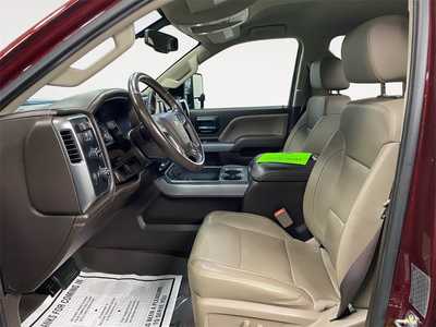 2017 Chevrolet 3500 Crew Cab, $42315. Photo 9