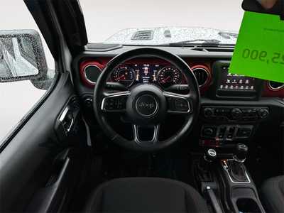 2018 Jeep Wrangler, $25900. Photo 12