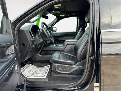 2021 Ford Expedition Max, $27995. Photo 9