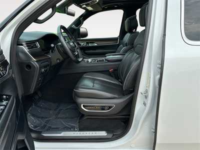 2023 Jeep Grand Wagoneer, $55529. Photo 9