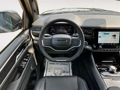 2024 Jeep Wagoneer, $. Photo 12