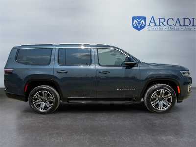 2024 Jeep Wagoneer, $. Photo 6
