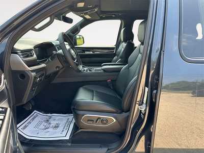 2024 Jeep Wagoneer, $. Photo 9