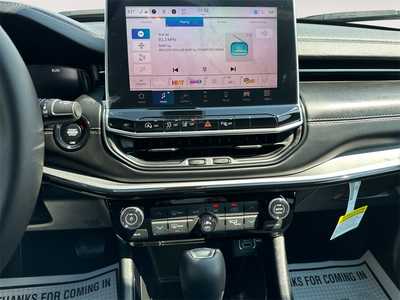 2024 Jeep Compass, $. Photo 11