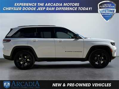2025 Jeep Grand Cherokee, $. Photo 6