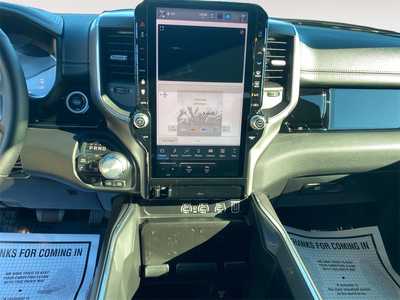 2025 RAM 1500 Crew Cab, $. Photo 11