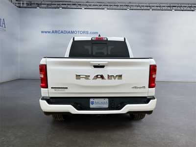 2025 RAM 1500 Crew Cab, $. Photo 4