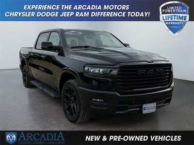 2025 RAM 1500 Crew Cab, $. Photo 7