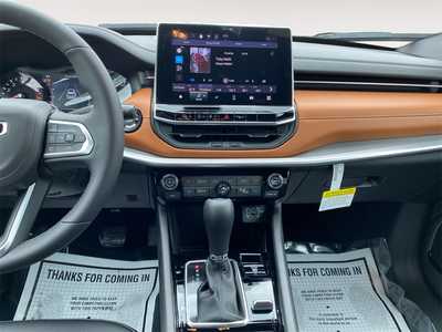 2025 Jeep Compass, $. Photo 11