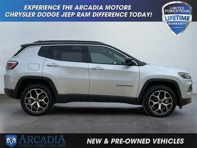 2025 Jeep Compass, $. Photo 6
