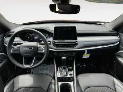 2025 Jeep Compass, $. Photo 10