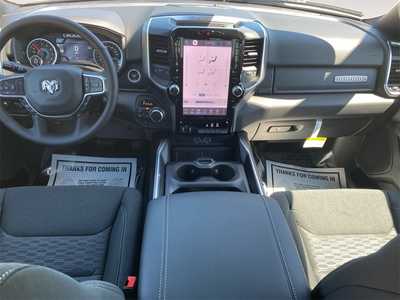 2025 RAM 1500 Crew Cab, $. Photo 10