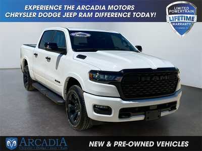 2025 RAM 1500 Crew Cab, $. Photo 7