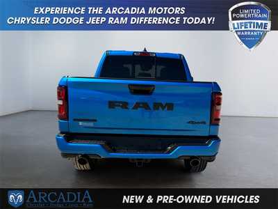 2025 RAM 1500 Crew Cab, $. Photo 4