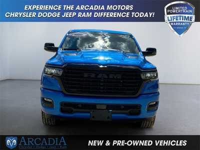 2025 RAM 1500 Crew Cab, $. Photo 8