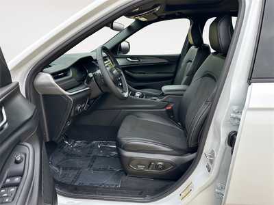 2025 Jeep Grand Cherokee L, $. Photo 9