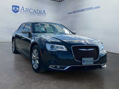 2018 Chrysler 300, $14900. Photo 7