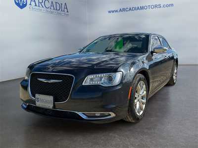 2018 Chrysler 300, $14900. Photo 1