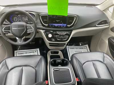 2023 Chrysler Pacifica, $24900. Photo 10