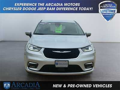 2023 Chrysler Pacifica, $24900. Photo 8