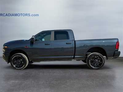 2025 RAM 2500 Crew Cab, $. Photo 2