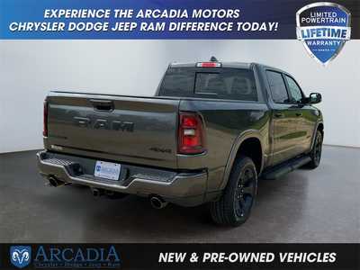 2026 RAM 1500 Crew Cab, $. Photo 5