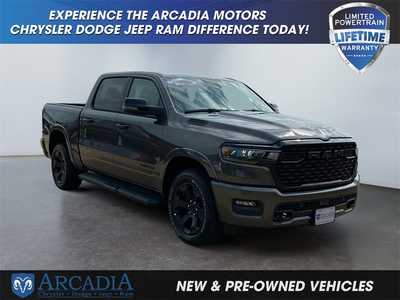 2026 RAM 1500 Crew Cab, $. Photo 7