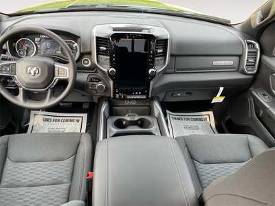 2026 RAM 1500 Crew Cab, $. Photo 10