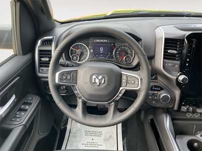 2026 RAM 1500 Crew Cab, $. Photo 12