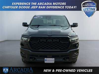 2026 RAM 1500 Crew Cab, $. Photo 8